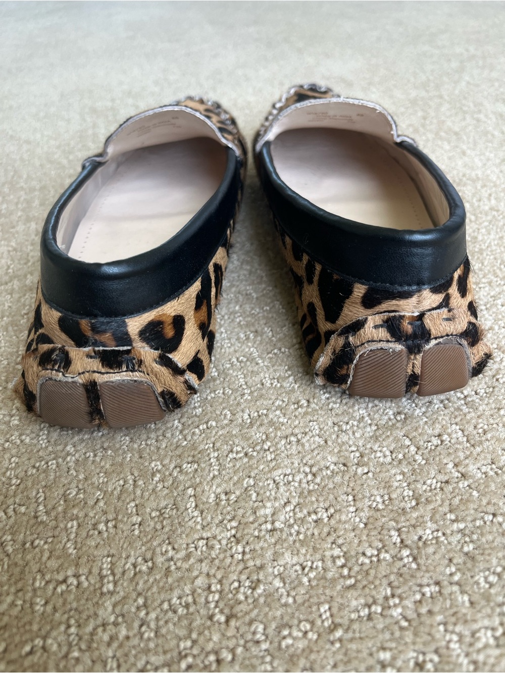 Cole Haan Driving Mocs in Animal Print. Size 8B - Picture 3 of 9